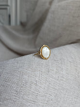 Charger l&#39;image dans la galerie, Bague White
